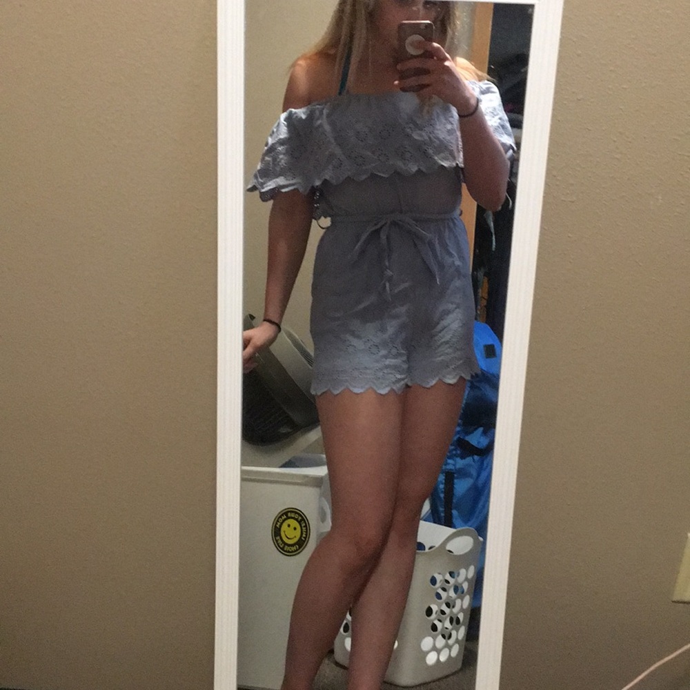 Romper - Picture 3 of 4